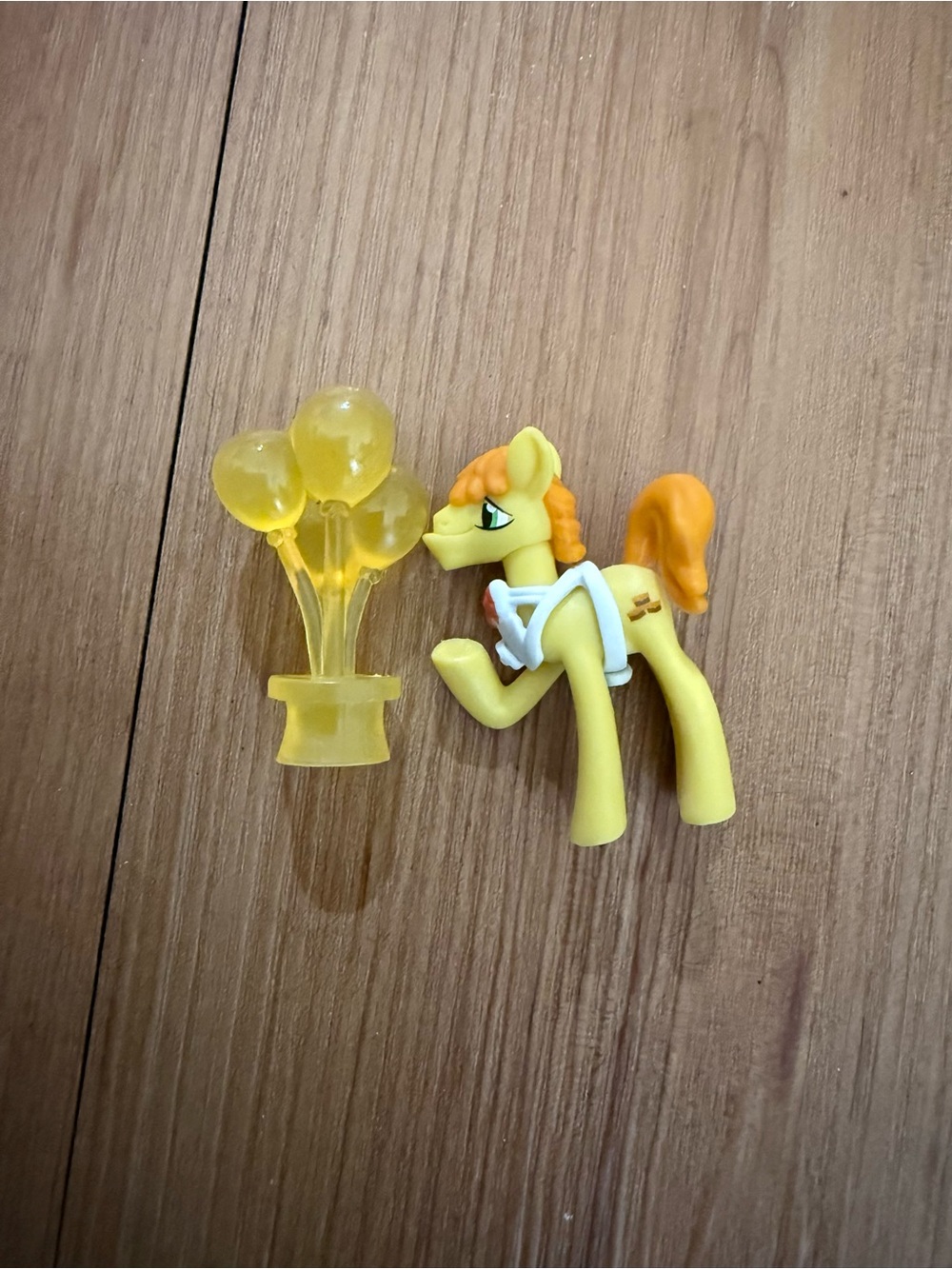 My little pony carrot cake figure